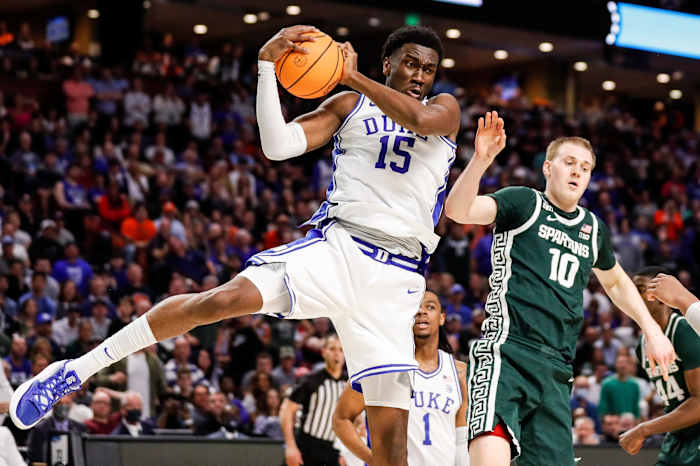 Duke basketball center Mark Williams
